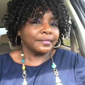 Meet your Posher, Deborah